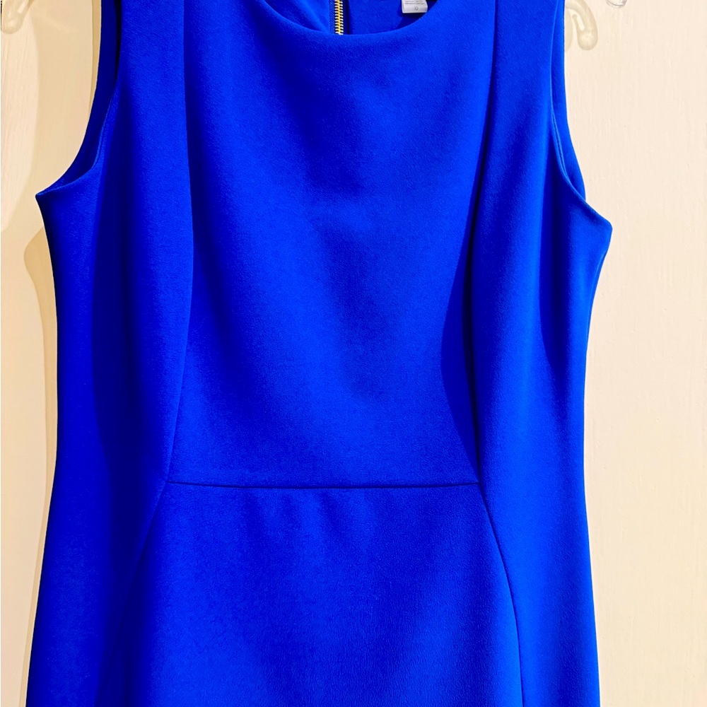 Calvin Klein sleeveless knee length beautiful blue size 10 back zipper. Like new